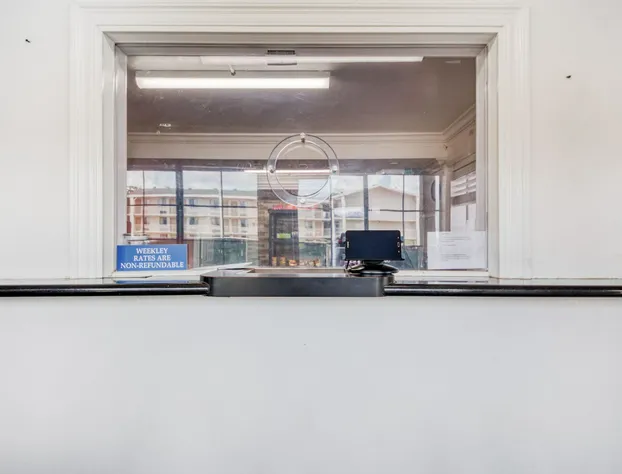 OYO Hotel Baton Rouge East I-12 Louisiana hotel detail image 1