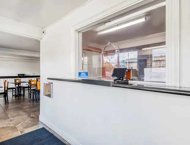 OYO Hotel Baton Rouge East I-12 Louisiana hotel detail image 2