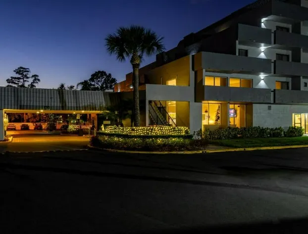 Palazzo Lakeside Hotel hotel detail image 1