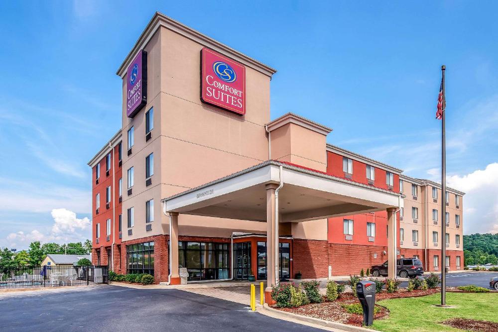 Comfort Suites Pelham Hoover I-65 hotel hero