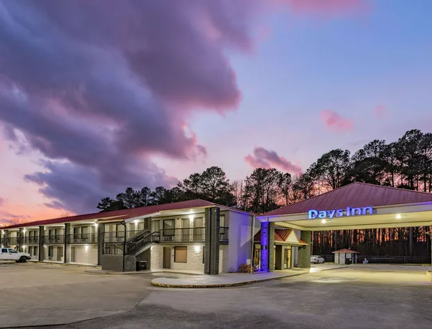 Days Inn by Wyndham Leeds hotel detail image 1