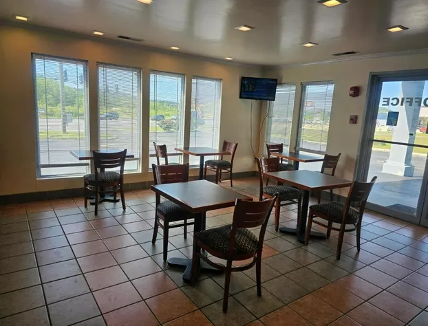 Budgetel Inn & Suites hotel detail image 3