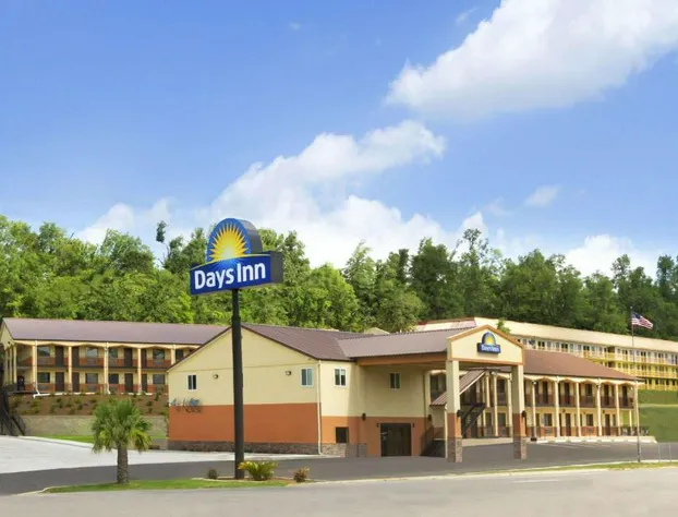 Days Inn by Wyndham Fultondale hotel detail image 1