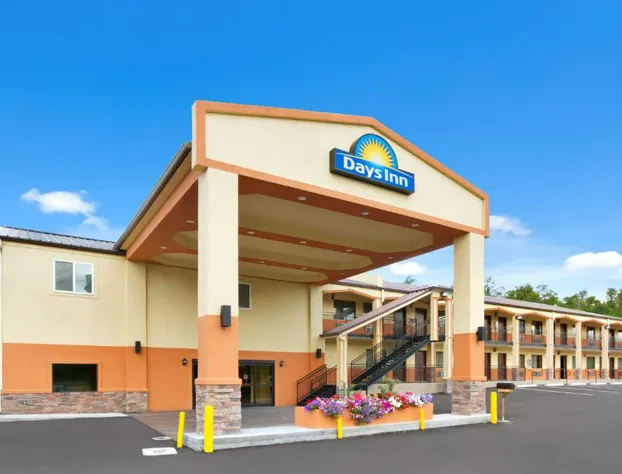 Days Inn by Wyndham Fultondale hotel detail image 1
