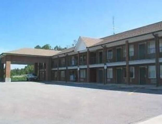 Americas Inn hotel detail image 1