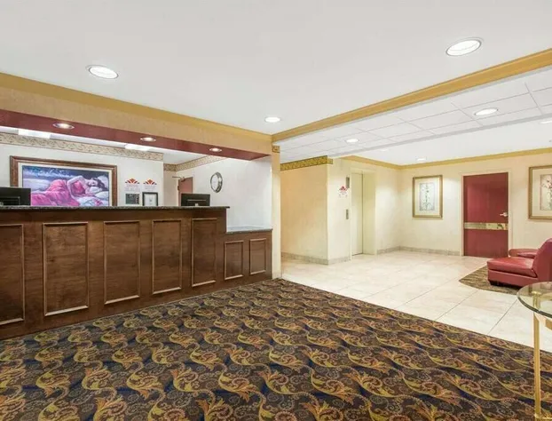 Lancaster Suites hotel detail image 1