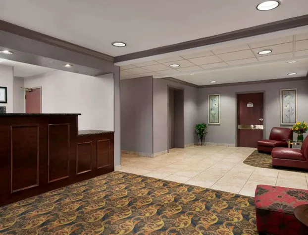 Lancaster Suites hotel detail image 4