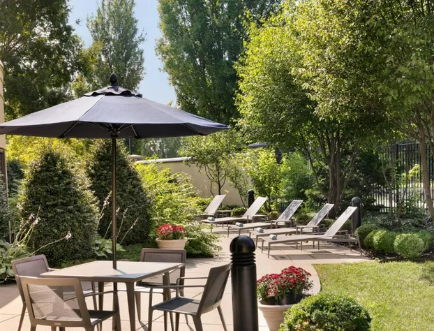 Courtyard by Marriott Lancaster hotel detail image 4