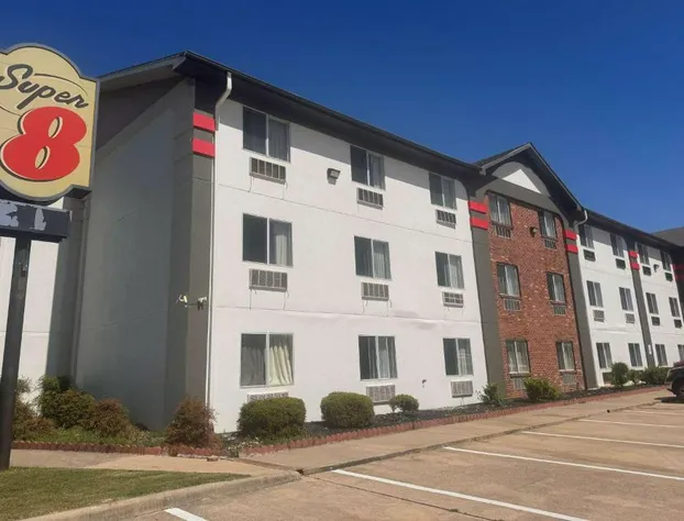 Super 8 by Wyndham College Station hotel detail image 4