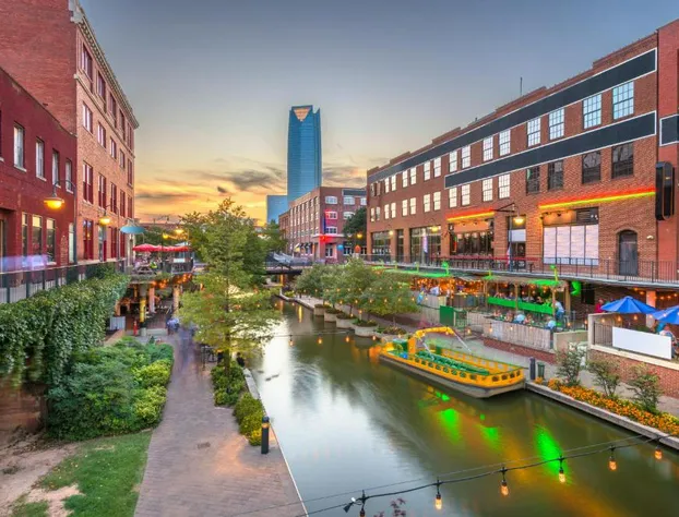 Bricktown Hotel & Extended Stay hotel detail image 3