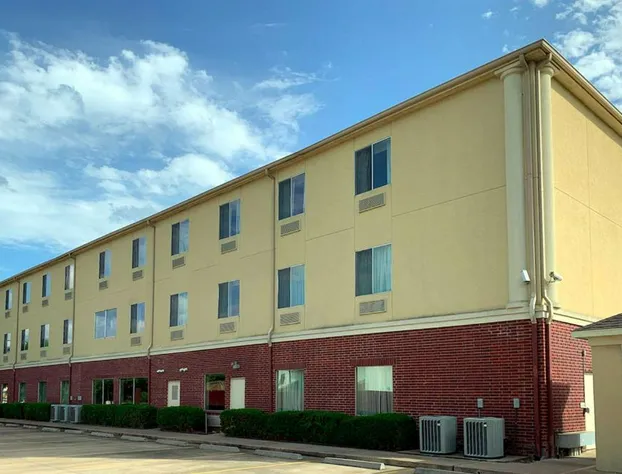 Comfort Suites Texas Ave. hotel detail image 2