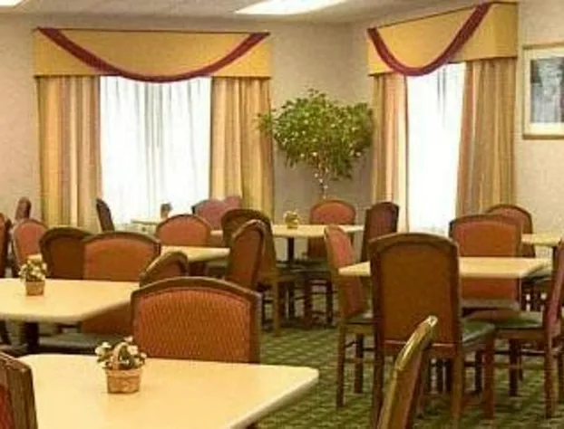 Spark by Hilton Lancaster hotel detail image 2