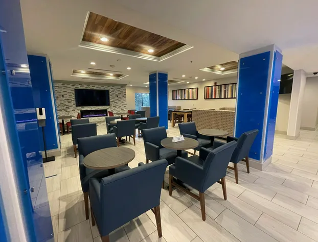 Holiday Inn Express Hotel & Suites Columbia East - Elkridge by IHG hotel detail image 4