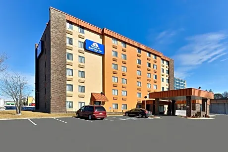 Americas Best Value Inn Omaha hotel hero