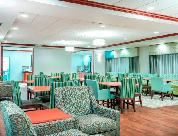 Hampton Inn Bellevue hotel detail image 1