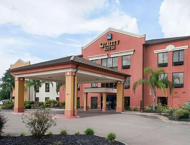 Quality Suites hotel detail image 1