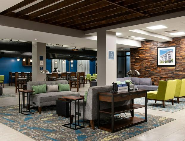 Four Points by Sheraton Omaha Midtown hotel detail image 2