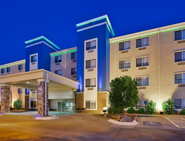 Holiday Inn Express Fremont by IHG hotel detail image 1