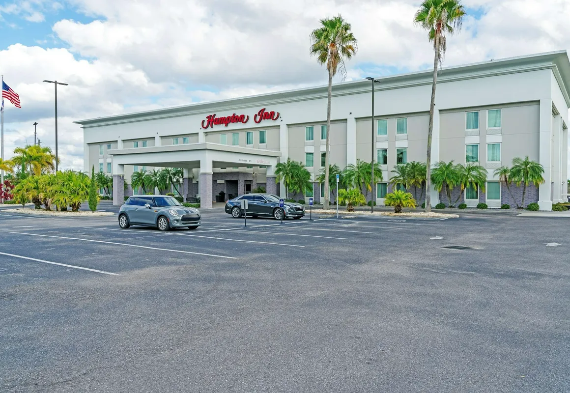 Holiday Inn Express & Suites Port Charlotte by IHG hotel hero