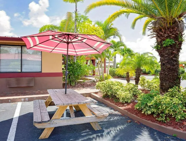 Knights Inn Port Charlotte hotel detail image 1