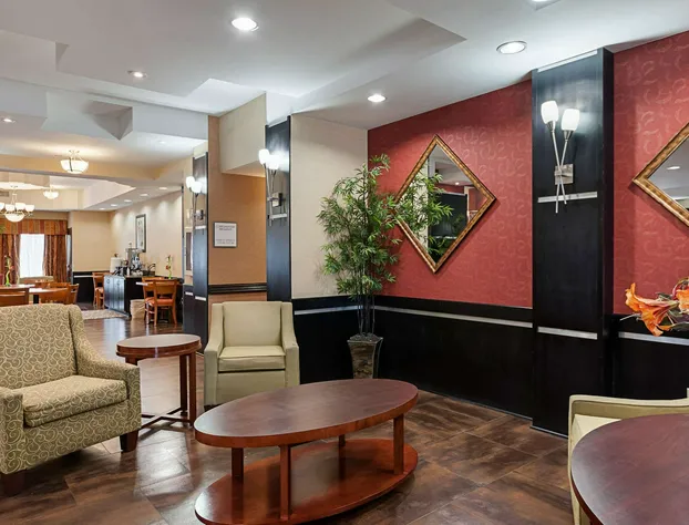 Comfort Suites Sulphur - Lake Charles hotel detail image 4