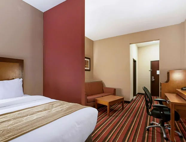 Comfort Suites Sulphur - Lake Charles hotel detail image 4