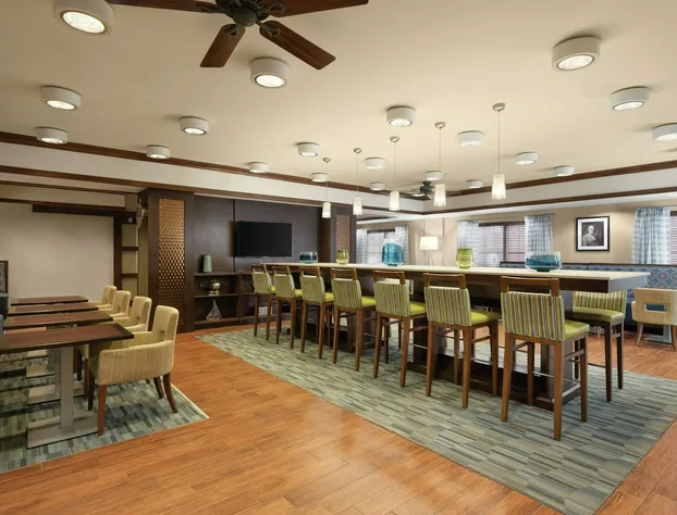 Hampton Inn Franklin/Milford hotel detail image 4