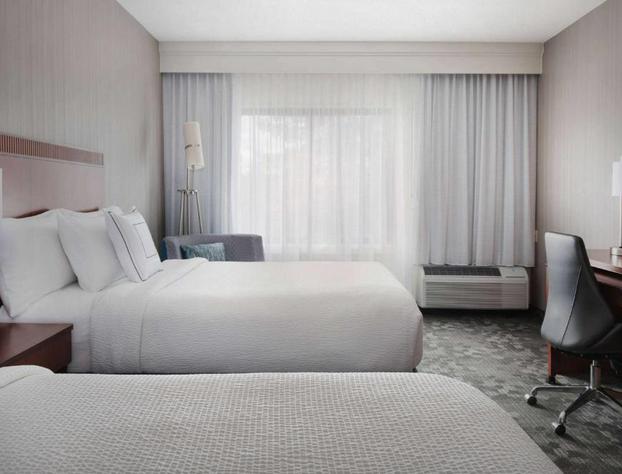 Sonesta Select Boston Stoughton hotel detail image 4