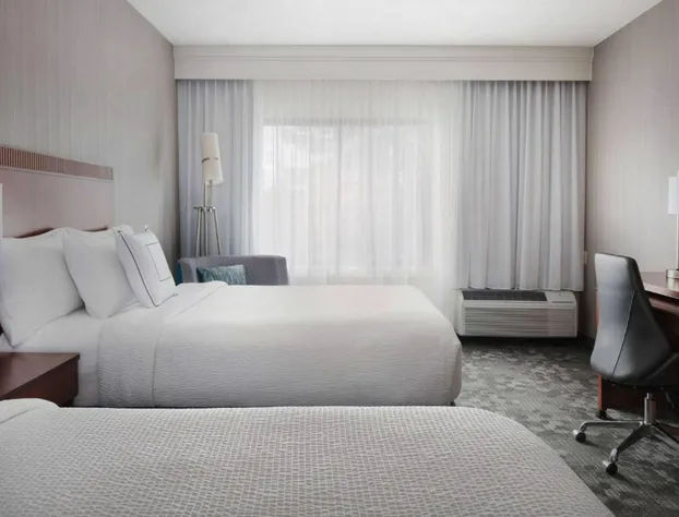 Sonesta Select Boston Stoughton hotel detail image 4