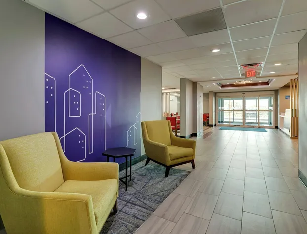 Holiday Inn Express & Suites Richmond by IHG hotel detail image 3