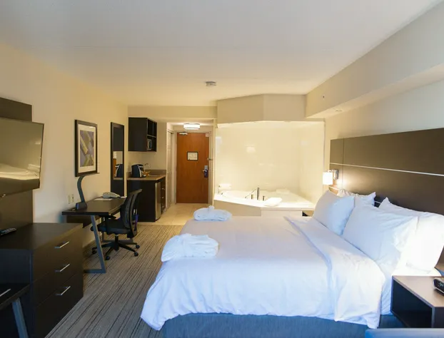 Holiday Inn Express & Suites Brampton by IHG hotel detail image 4