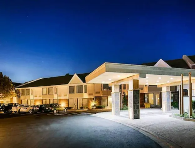 Quality Inn & Suites hotel detail image 2