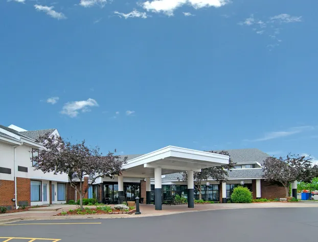 Quality Inn & Suites hotel detail image 3