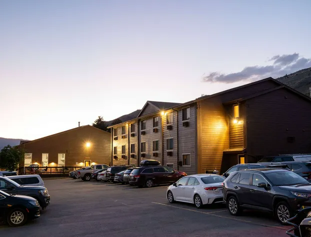 Super 8 by Wyndham Gardiner/Yellowstone Park Area hotel detail image 2