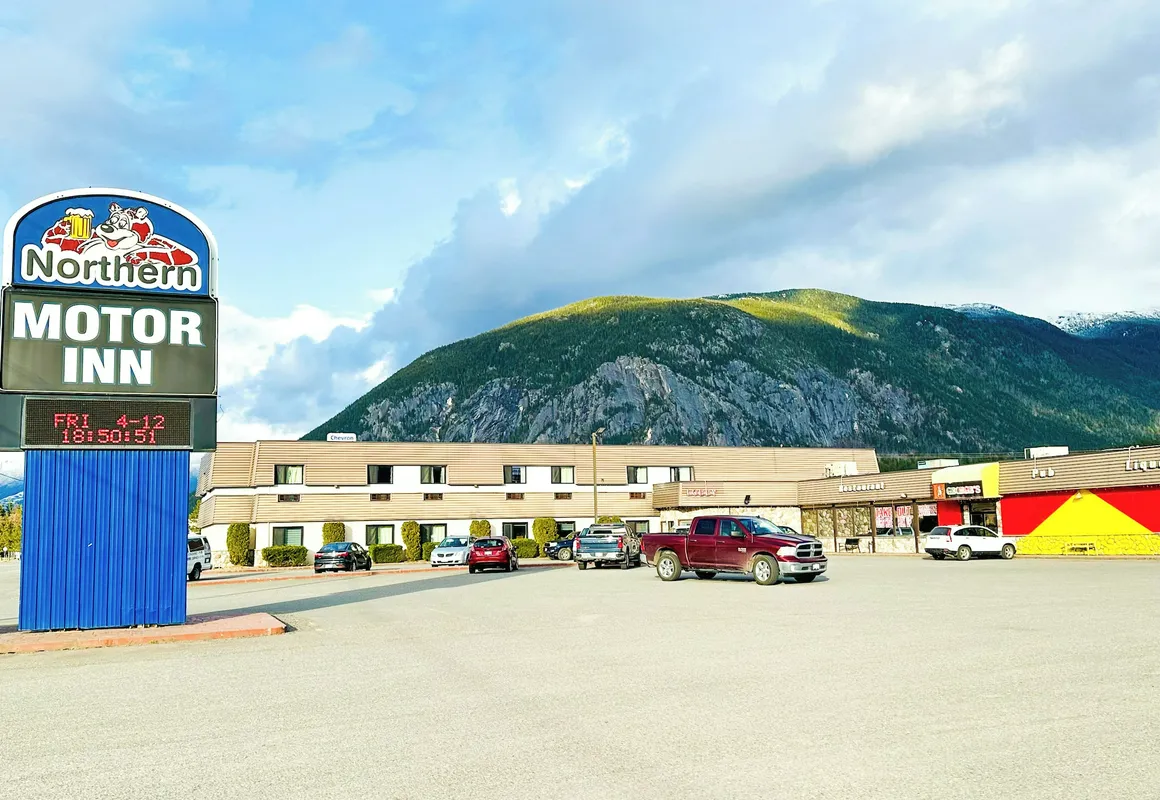 Northern Motor Inn hotel hero