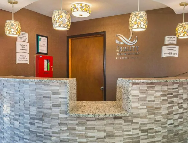 Quality Inn & Suites Holland hotel detail image 2