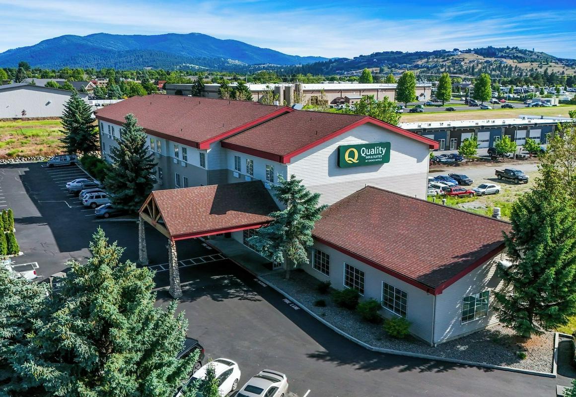 Quality Inn & Suites Liberty Lake - Spokane Valley hotel hero