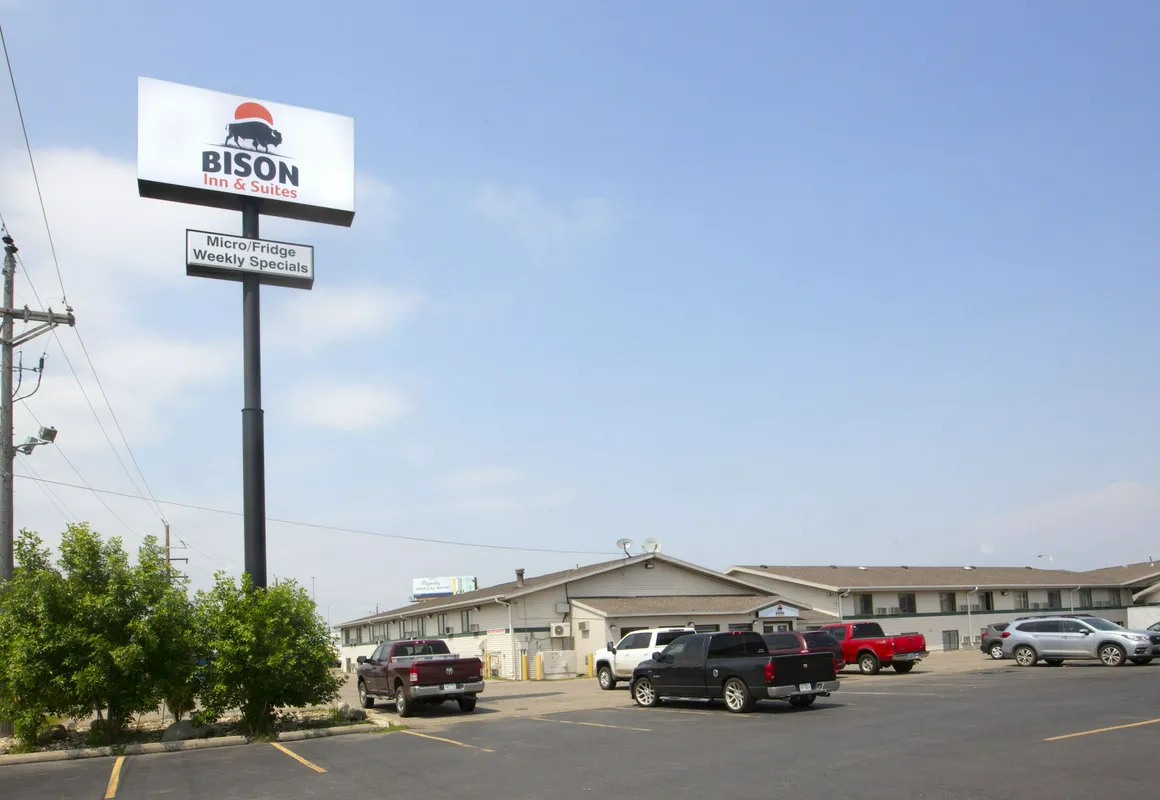 Bison Inn and Suites hotel hero