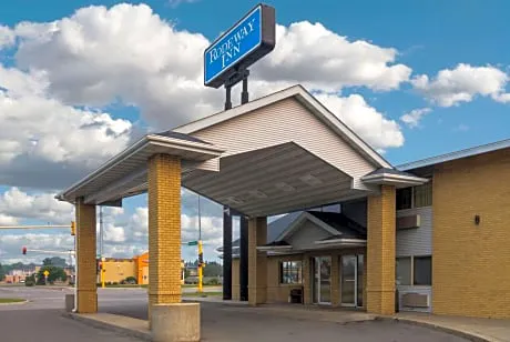 Bison Inn & Suites on University hotel hero