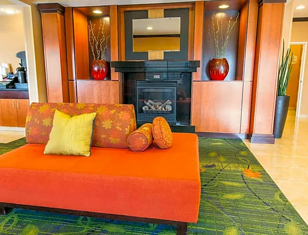 Fairfield Inn & Suites Fargo hotel detail image 1