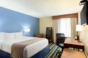 Days Inn by Wyndham Fargo/West Acres hotel detail image 3