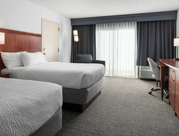 Courtyard by Marriott Pleasanton hotel detail image 4