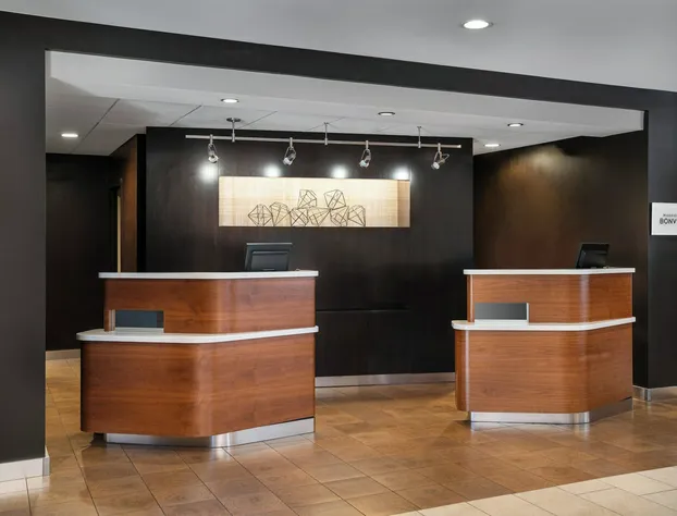 Courtyard by Marriott Pleasanton hotel detail image 1