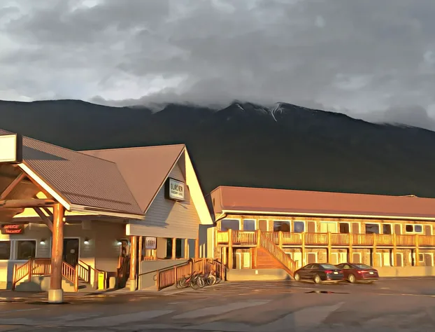 Glacier Basecamp Lodge hotel detail image 2