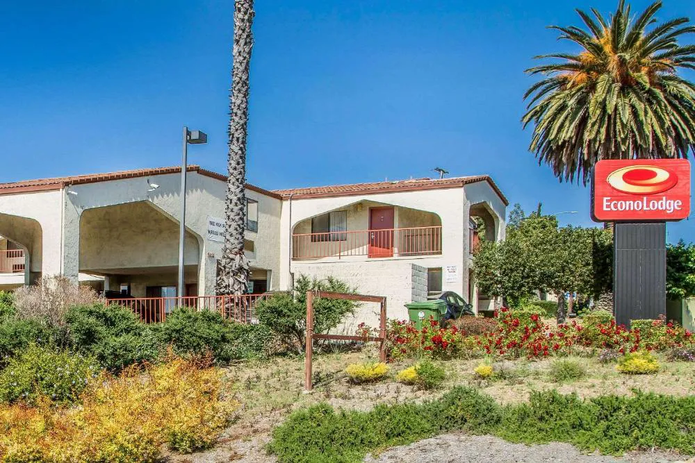 Econo Lodge Castro Valley I-580 hotel hero