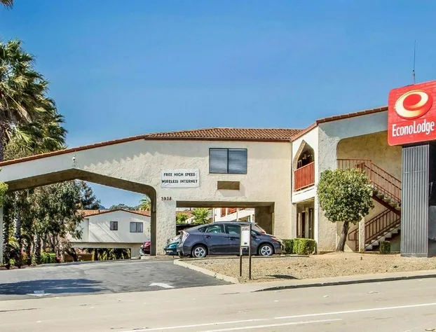 Econo Lodge Castro Valley I-580 hotel detail image 1