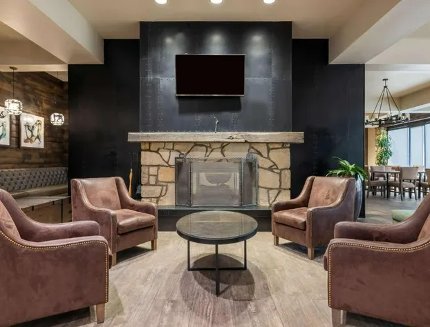 Embassy Suites by Hilton Tulsa I-44 hotel detail image 1