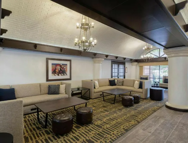 Embassy Suites by Hilton Tulsa I-44 hotel detail image 2