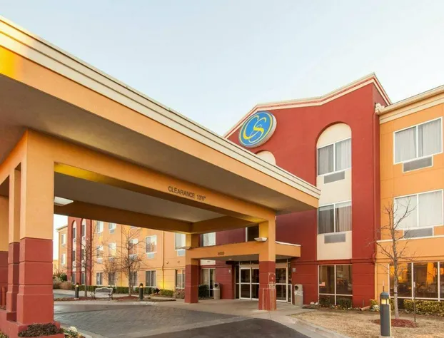 Comfort Suites Tulsa Central hotel detail image 1