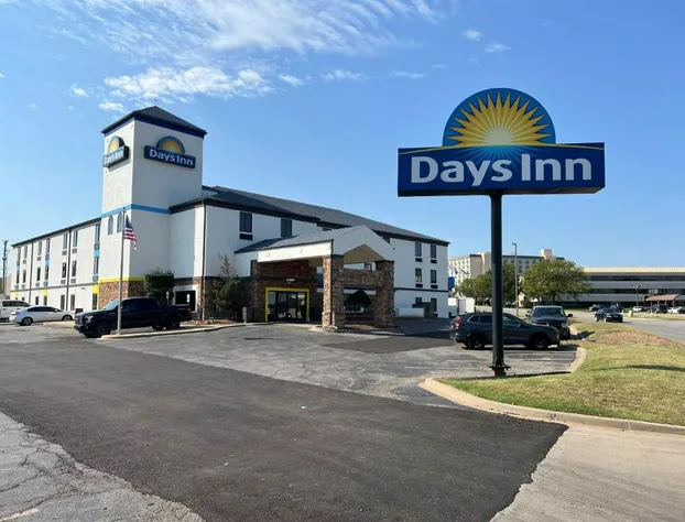 Days Inn by Wyndham Tulsa Central hotel detail image 4